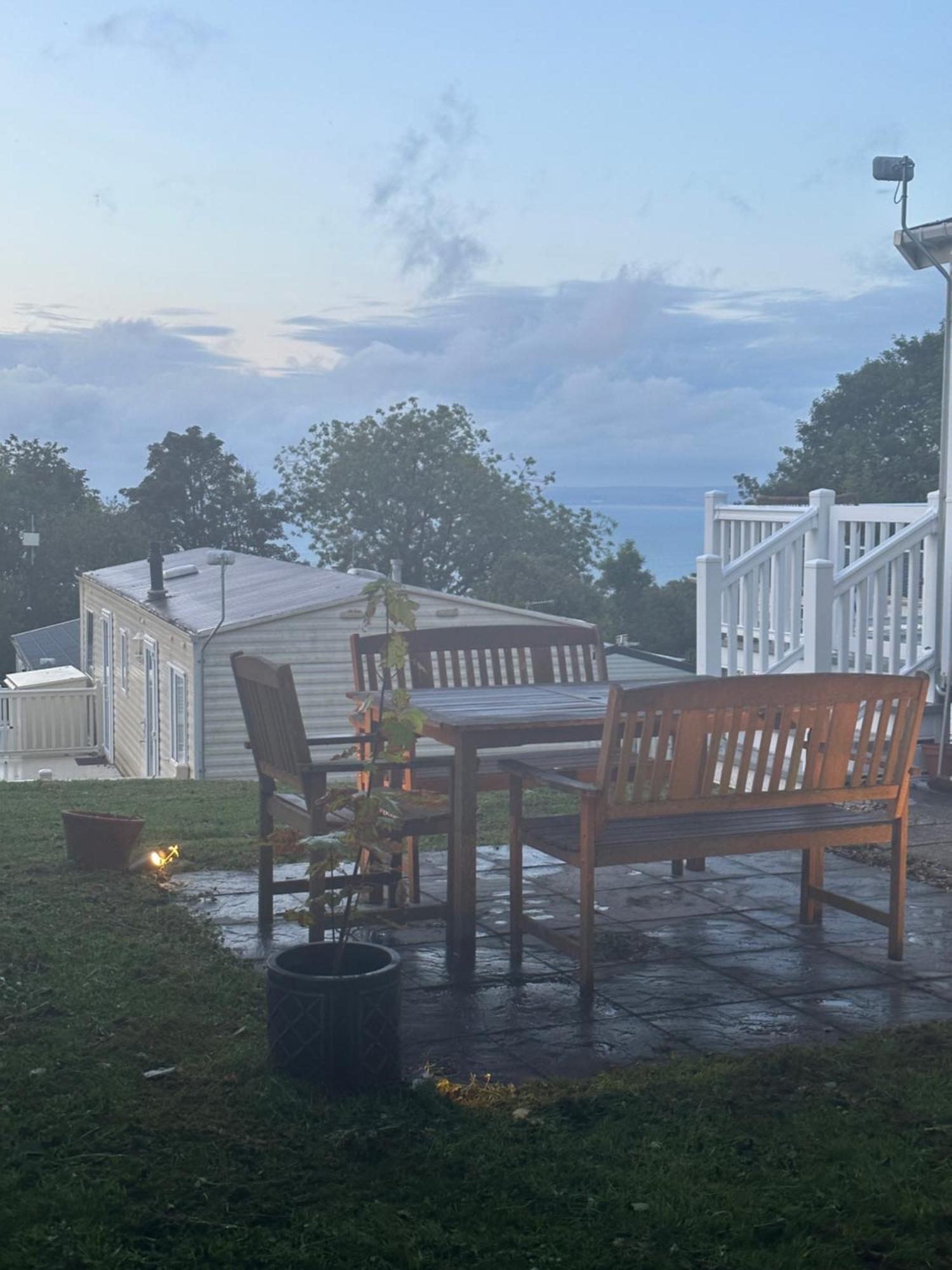 Glade Lodge- North Devon Coast, Bideford Bay Caravan Park Экстерьер фото